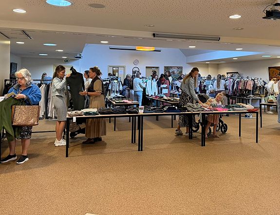 Tweedehands kledingbeurs Bruinisse Tweedehands kledingbeurs Bruinisse